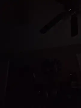 hungpenis210 online show from December 2, 9:00 am