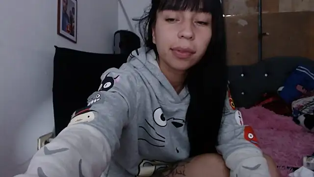 Snapshot of xx_nath_xx chatting on October 11, 9:28 pm xx nath xx online show from October 11, 9:28 pm