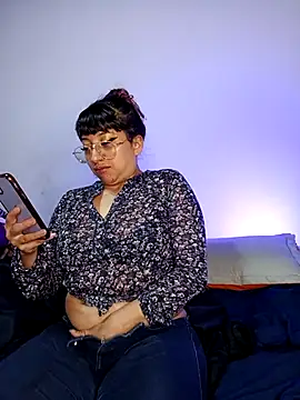 Piafisher1 online show from November 8, 1:32 am