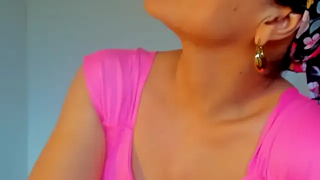 Snapshot of Sami_Hotie1 chatting on September 21, 9:35 pm Sami Hotie1 online show from September 21, 9:35 pm