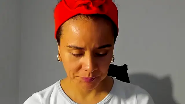 Snapshot of Sami_Hotie1 chatting on September 14, 8:40 pm Sami Hotie1 online show from September 14, 8:40 pm