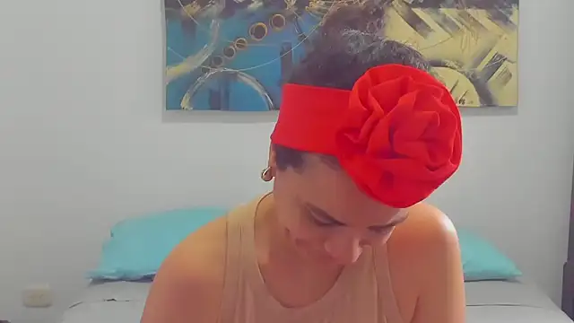 Snapshot of Sami_Hotie1 chatting on October 9, 8:35 pm Sami Hotie1 online show from October 9, 8:35 pm