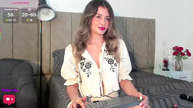 Isabellacharm online show from October 19, 8:33 pm