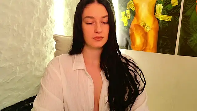 moniqque online show from September 17, 4:54 am