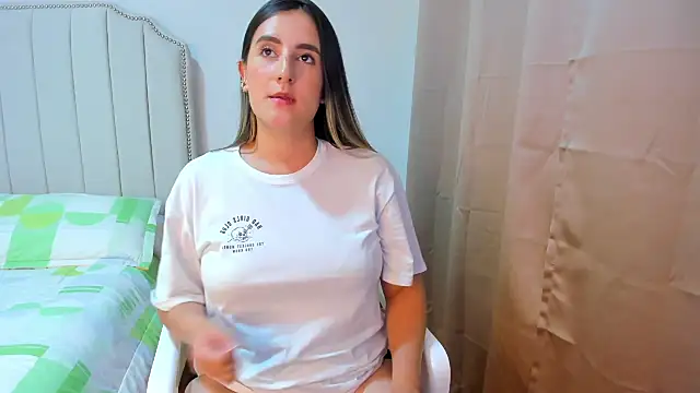 Hanna86 online show from September 15, 1:58 am