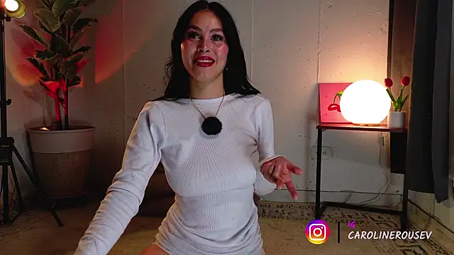 carolinerousev online show from February 18, 7:13 pm