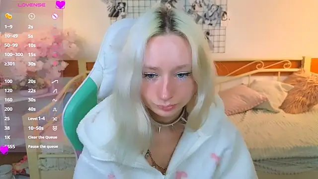 Katia Kim online show from April 3, 5:16 am