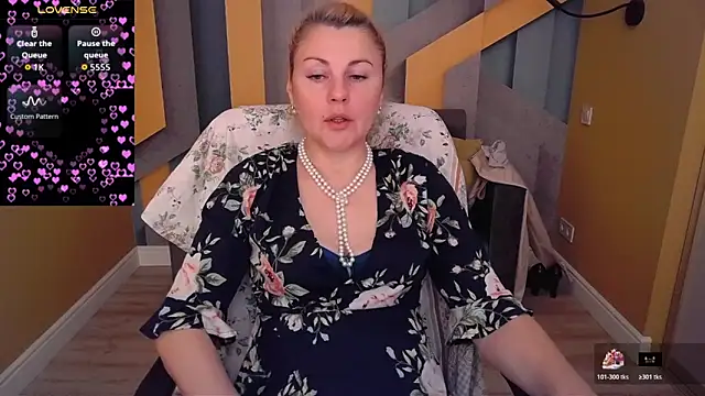 Candy Long online show from May 30, 5:38 am