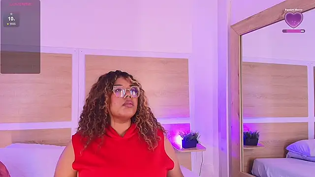  nickypurple  online show from December 1, 7:05 pm