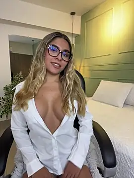 kataliina   online show from November 20, 12:17 pm