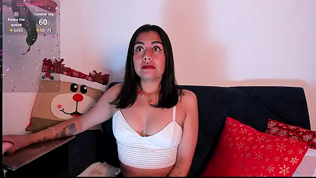 im amber online show from December 17, 12:20 pm