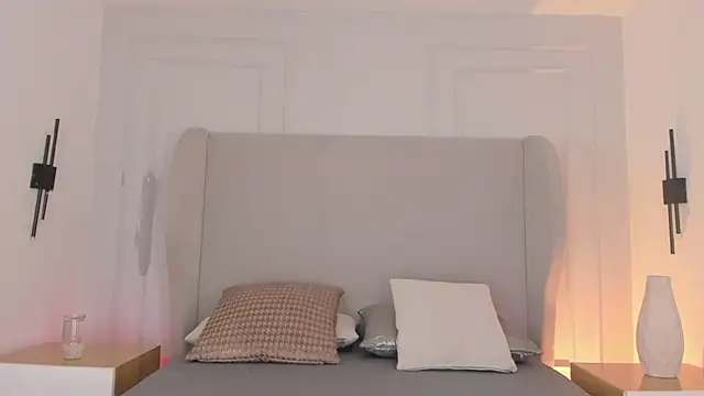 chloe d online show from January 13, 11:36 am