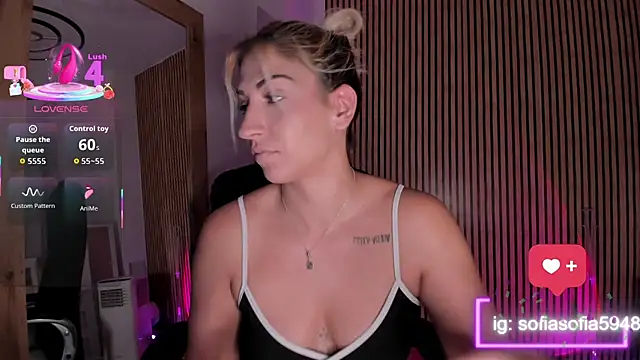 sofiah  online show from November 16, 6:15 am