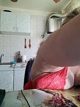 AriannaMilf online show from September 23, 6:11 am