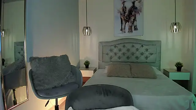 ayshel   online show from October 20, 5:32 am