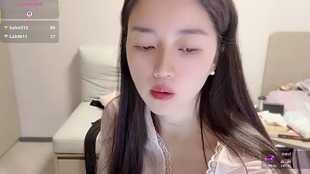 A-xena online show from November 6, 2:50 am