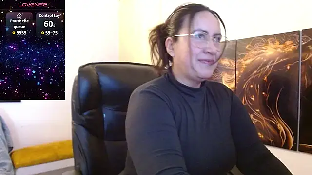 amalia brunette online show from January 12, 10:59 pm