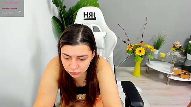 EveEvian online show from May 27, 11:29 am