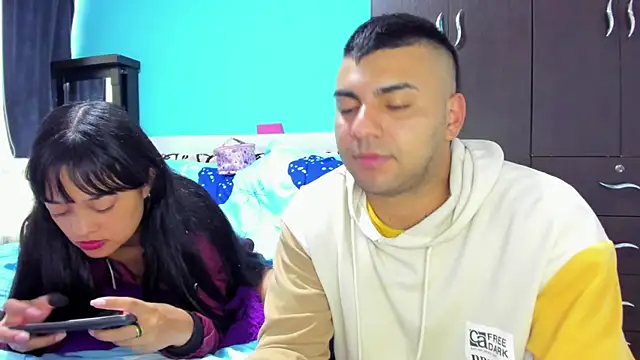 2ScarletandRyan8 online show from November 23, 11:34 am