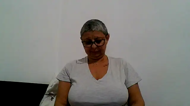 roseblak42 online show from December 5, 2:40 pm