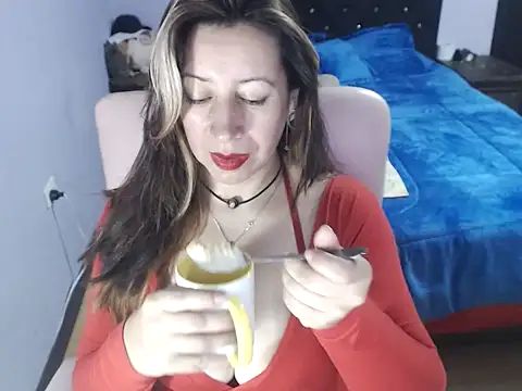 melidsa-w1216 online show from September 25, 10:25 am