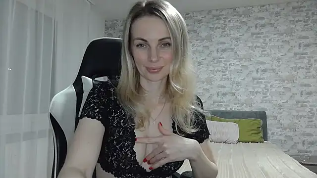 AlissonBia online show from April 27, 9:34 pm