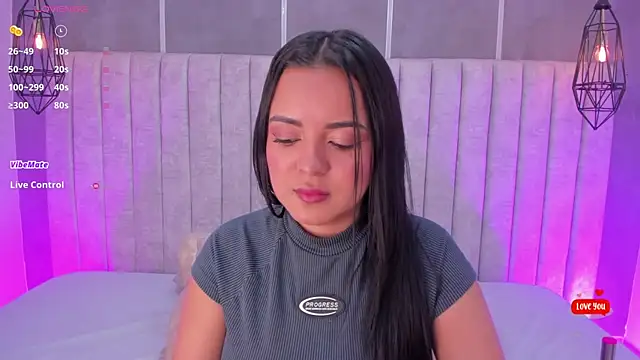 lea gray online show from October 4, 7:29 pm