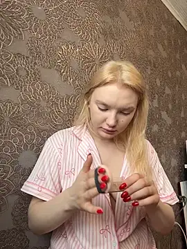 AmmyHot online show from February 17, 4:12 am