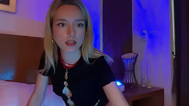 SirenaBelle online show from November 21, 1:51 am