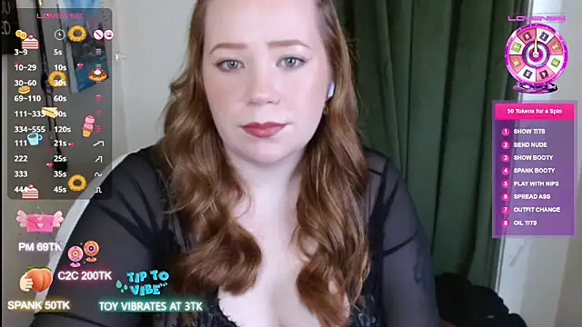 MissLolaLuxxx online show from February 1, 1:26 am