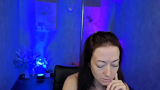 kimberlyray777 online show from September 18, 6:34 am