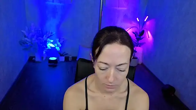 kimberlyray777 online show from September 22, 5:28 am