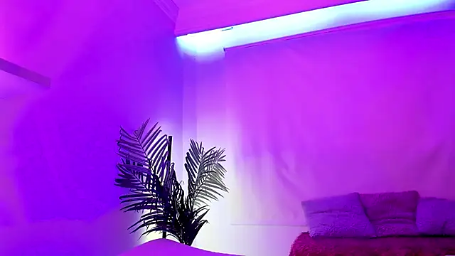 Gloomydoll online show from October 1, 7:19 pm