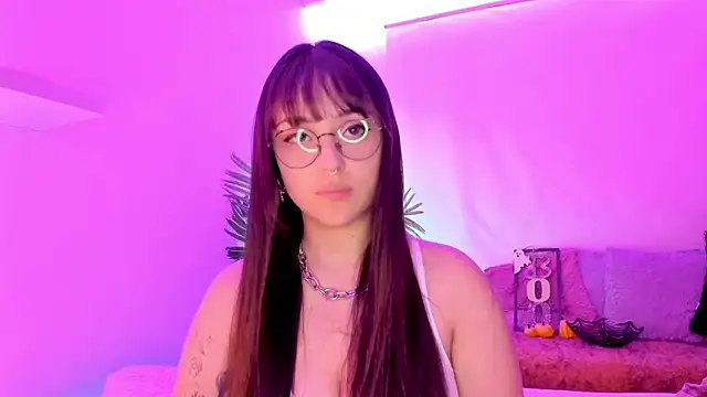 Gloomydoll online show from October 22, 8:14 pm