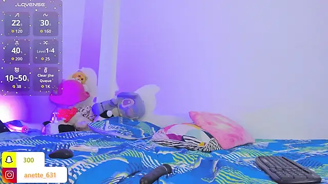 Anette  online show from September 9, 8:19 pm