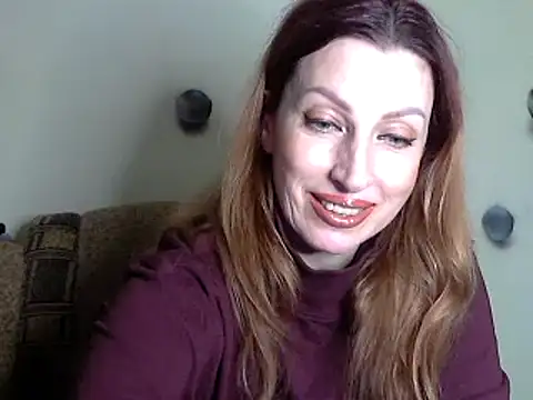 Jillian Pattie online show from December 1, 4:31 pm
