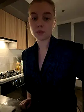 freiiaflower online show from October 27, 9:53 pm