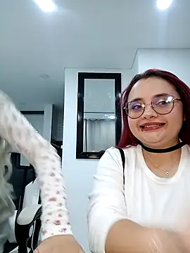 eva-2023 online show from April 11, 3:12 am