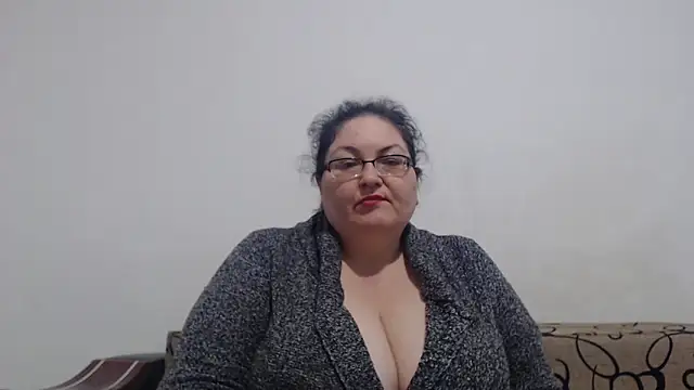 Nykyxo online show from May 11, 4:04 pm