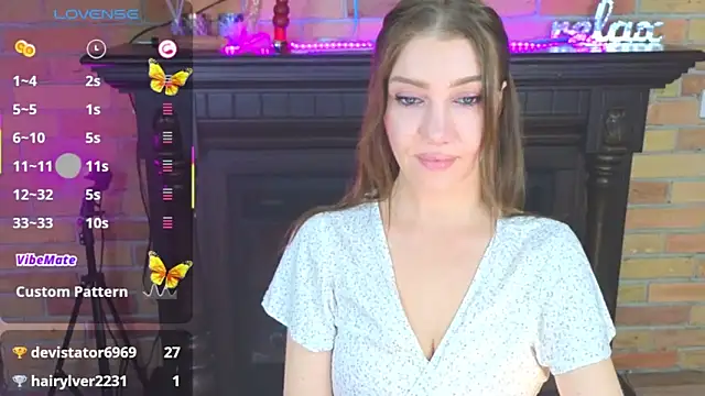 AlexaStoun online show from February 6, 3:15 pm