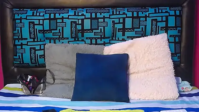 karolhot916 online show from October 28, 11:42 pm