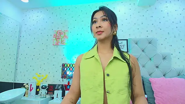 JulietaReyess online show from November 15, 11:55 am