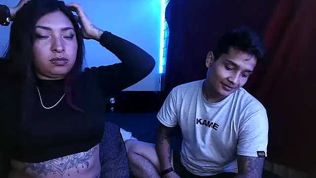 Snapshot of AngelinaPaker chatting on October 29, 7:23 am AngelinaPaker online show from October 29, 7:23 am