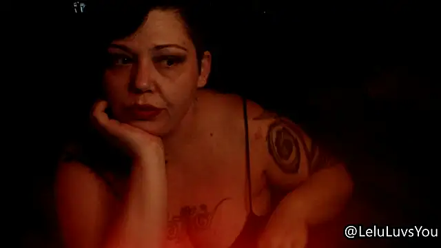 LeluLuvsYou online show from February 16, 8:14 am