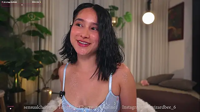 Snapshot of sensualcherry_ chatting on September 11, 12:11 am sensualcherry  online show from September 11, 12:11 am