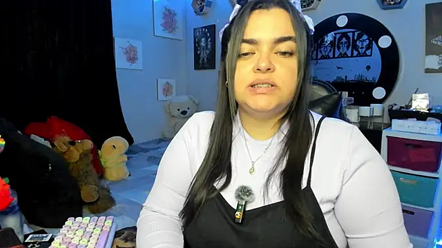 Snapshot of Luise_Meyrink chatting on October 24, 2:29 am Luise Meyrink online show from October 24, 2:29 am
