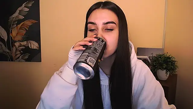 Lili magic online show from October 1, 7:02 am