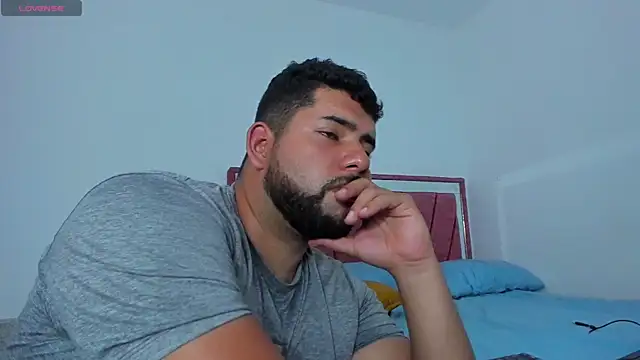 passionate love22 online show from April 7, 10:34 pm