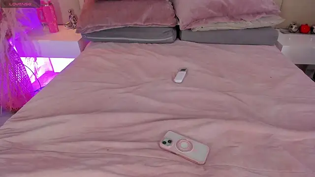 sofia pamela online show from September 13, 7:22 pm