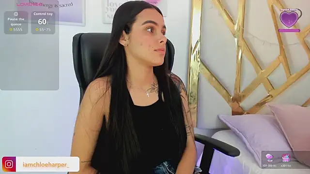 ChloeHarper  online show from October 28, 6:57 pm